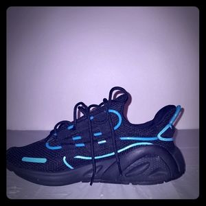 Adidas lxcon Fv3587 Size 8